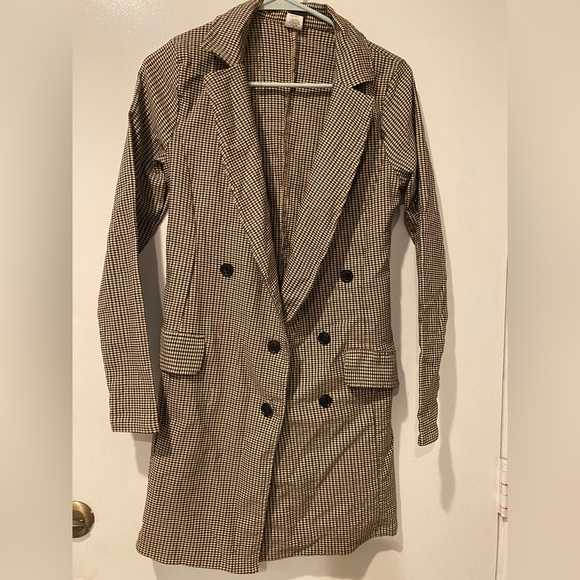 Windsor plaid coat - Picture 1 of 3
